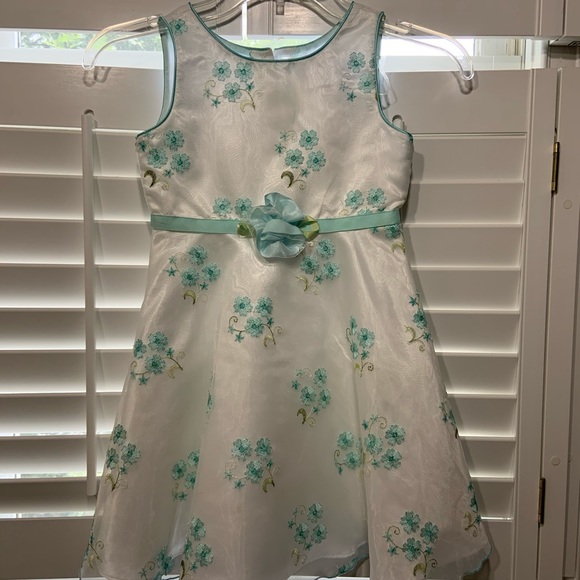 Short-Sleeve Cardigan & Floral Dress - Picture 2 of 5